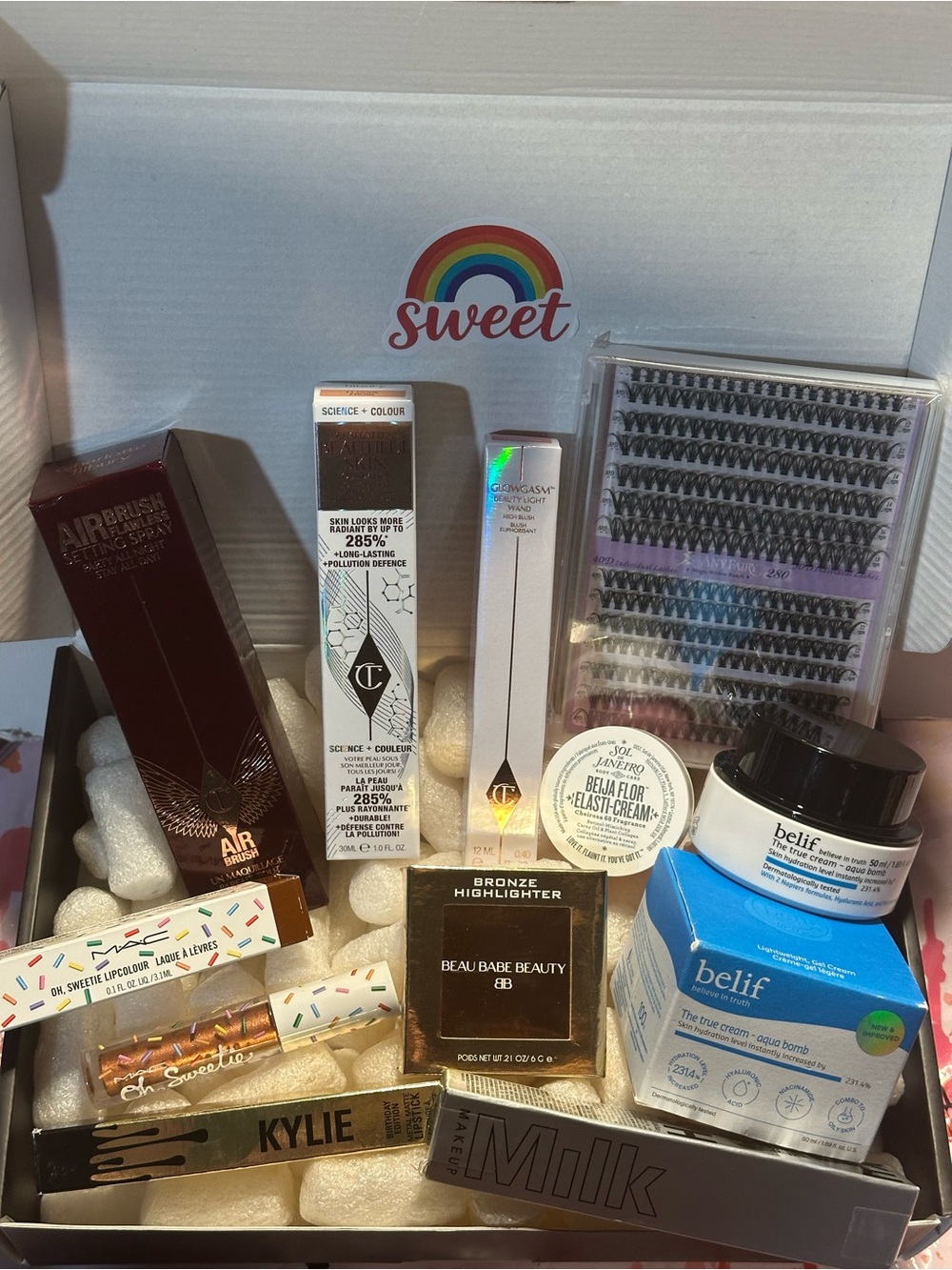 Charlotte Tilbury plus More Bundle